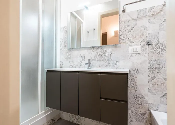 דירה Nena House *